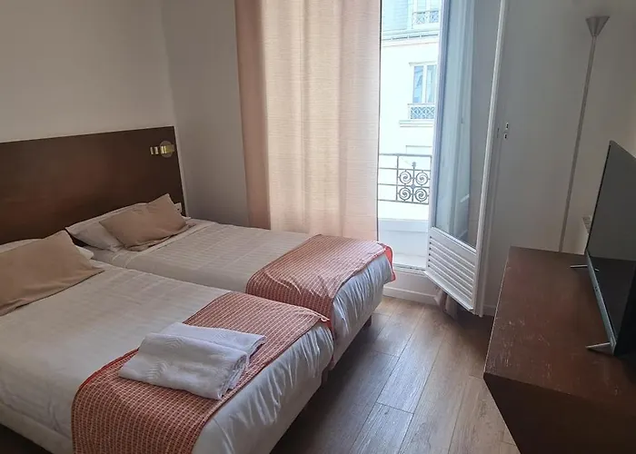 Dupleix Hotel